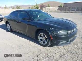✅ 2015 Dodge Charger SE • VIN: 2C3CDXBG4FH789976 • Lot: 43666383. Wystawiony na IAAI z przebiegiem 167 403 mil. Bezpłatny archiwum sprzedaży aukcyjnych z USA i szczegółowy raport historii pojazdu na DreamBid. Zdjęcie 1.