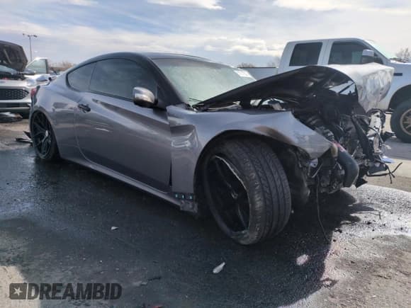 ✅ 2011 Hyundai Genesis Coupe Grand Touring • VIN: KMHHU6KH6BU048459 • Lot: 51011935. Wystawiony na Copart z przebiegiem Nie podano. Bezpłatny archiwum sprzedaży aukcyjnych z USA i szczegółowy raport historii pojazdu na DreamBid. Zdjęcie 4.