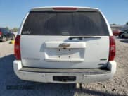 ✅ 2011 Chevrolet Suburban LTZ • VIN: 1GNSCKE00BR216666 • Lot: 77368824. Wystawiony na Copart z przebiegiem 185 922 mil. Bezpłatny archiwum sprzedaży aukcyjnych z USA i szczegółowy raport historii pojazdu na DreamBid. Zdjęcie 6.