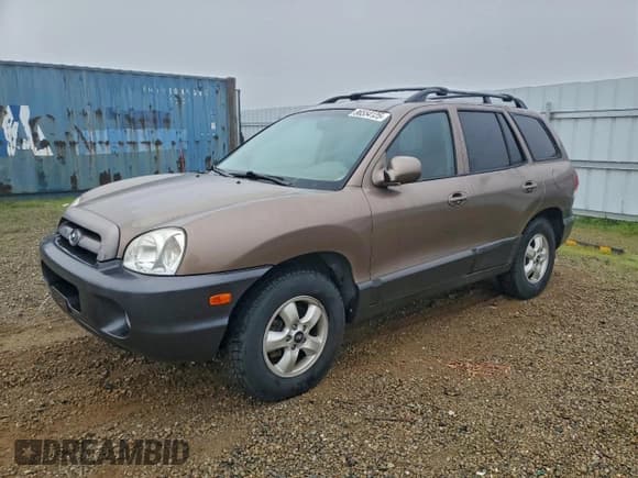 ✅ 2005 Hyundai Santa Fe GLS • VIN: KM8SC73D45U931846 • Lot: 96554125. Listed on Copart with 140,037 mi. Free auction sales archive from the USA and detailed vehicle history report at DreamBid. Image 1.