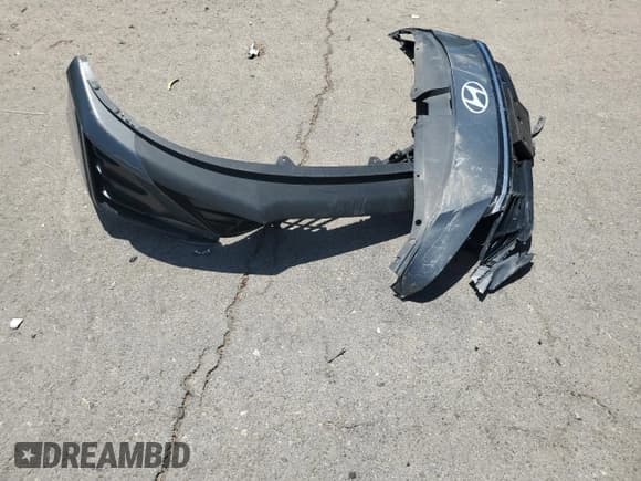 ✅ 2025 Hyundai Elantra SEL Convenience • VIN: KMHLS4DG1SU901598 • Лот: 63264375. Опубликован ранее на Copart с пробегом 14 556 миль. Бесплатный доступ к архиву аукционных продаж из США и подробный отчёт об истории автомобиля на DreamBid. Изображение 12.