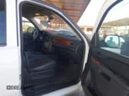 ✅ 2013 Chevrolet Tahoe LT • VIN: 1GNSKBE02DR379289 • Lot: 43664271. Listed on IAAI with 163,086 mi. Free auction sales archive from the USA and detailed vehicle history report at DreamBid. Image 5.