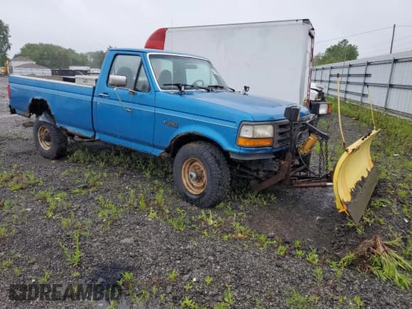 ✅ 1996 Ford F-250 • VIN: 2FTHF26H7TCA30362 • Lot: 57525605. Listed on Copart with Not provided. Free auction sales archive from the USA and detailed vehicle history report at DreamBid. Image 4.