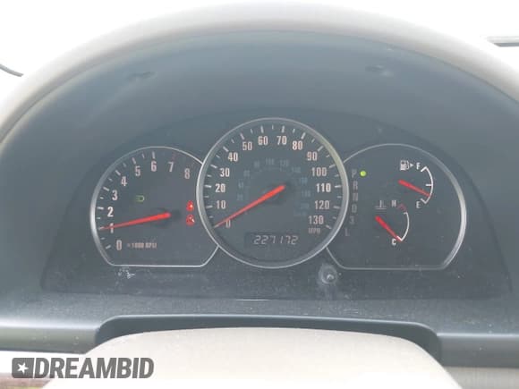 ✅ 2006 Suzuki XL7 • VIN: JS3TY92V264101711 • Lot: 42612375. Wystawiony na IAAI z przebiegiem 227 172 mil. Bezpłatny archiwum sprzedaży aukcyjnych z USA i szczegółowy raport historii pojazdu na DreamBid. Zdjęcie 7.