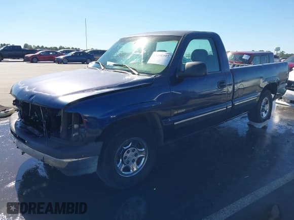 ✅ 1999 Chevrolet Silverado 1500 • VIN: 1GCEC14W8XE180939 • Lot: 43498397. Wystawiony na IAAI z przebiegiem 219 899 mil. Bezpłatny archiwum sprzedaży aukcyjnych z USA i szczegółowy raport historii pojazdu na DreamBid. Zdjęcie 18.