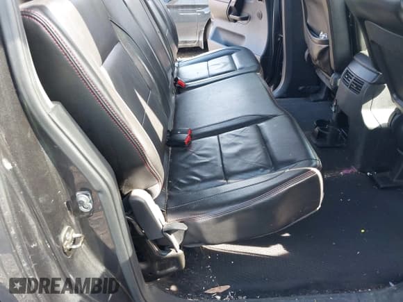 ✅ 2012 Nissan Titan SV • VIN: 1N6BA0ECXCN323520 • Lot: 41195950. Listed on IAAI with 172,242 mi. Free auction sales archive from the USA and detailed vehicle history report at DreamBid. Image 8.