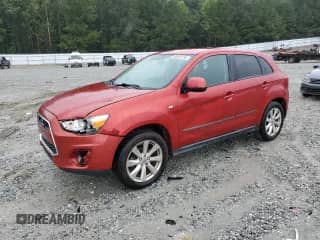 2013 Mitsubishi Outlander ES with VIN 4A4AP3AU7DE019987, listed as a Copart auction lot 68555735 with 212,722 mi miles and Salvage title. Bid and sale history available at DreamBid. Image 1.
