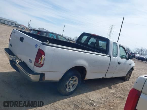 ✅ 1997 Ford F-150 • VIN: 1FTDX1729VNB55165 • Лот: 41847996. Опубликован ранее на IAAI с пробегом 212 199 миль. Бесплатный доступ к архиву аукционных продаж из США и подробный отчёт об истории автомобиля на DreamBid. Изображение 13.