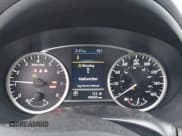 ✅ 2019 Nissan Sentra S • VIN: 3N1AB7AP5KY330084 • Lot: 43693141. Wystawiony na IAAI z przebiegiem 48 060 mil. Bezpłatny archiwum sprzedaży aukcyjnych z USA i szczegółowy raport historii pojazdu na DreamBid. Zdjęcie 7.