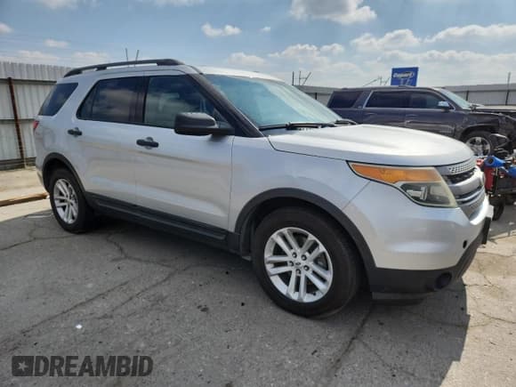 ✅ 2015 Ford Explorer • VIN: 1FM5K7B88FGA34291 • Lot: 82678275. Listed on Copart with 376,185 mi. Free auction sales archive from the USA and detailed vehicle history report at DreamBid. Image 4.
