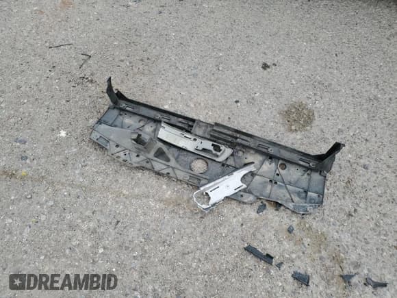 ✅ 2021 Mazda 3 S • VIN: 3MZBPAAL7MM200991 • Lot: 82383075. Listed on Copart with 46,685 mi. Free auction sales archive from the USA and detailed vehicle history report at DreamBid. Image 12.