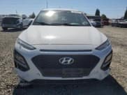 ✅ 2018 Hyundai Kona SE • VIN: KM8K1CAA7JU149817 • Лот: 69614464. Опубликован ранее на Copart с пробегом 52 243 миль. Бесплатный доступ к архиву аукционных продаж из США и подробный отчёт об истории автомобиля на DreamBid. Изображение 5.
