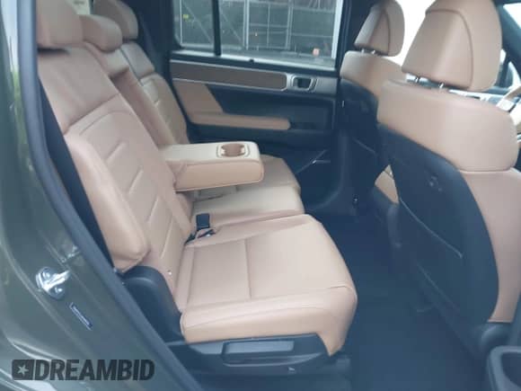 2024 Hyundai Santa Fe Limited с VIN 5NMP4DGL4RH040296, выставлен на аукционе IAAI как лот 41722754 с пробегом 2 188 миль миль и . История ставок и продаж доступна на DreamBid. Изображение 8.