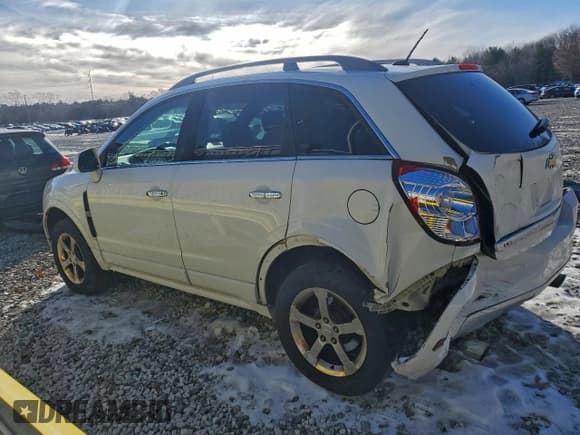 ✅ 2012 Chevrolet Captiva Sport LT • VIN: 3GNAL3E54CS605080 • Lot: 96080715. Wystawiony na Copart z przebiegiem 73 633 mil. Bezpłatny archiwum sprzedaży aukcyjnych z USA i szczegółowy raport historii pojazdu na DreamBid. Zdjęcie 2.