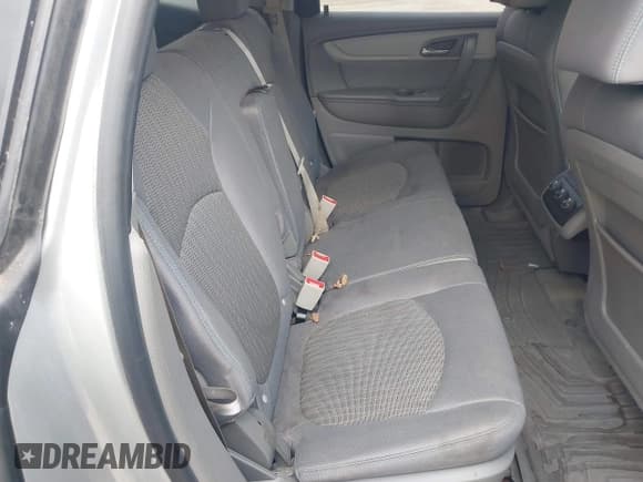 ✅ 2014 Chevrolet Traverse LS • VIN: 1GNKRFKD2EJ111529 • Lot: 43436395. Wystawiony na IAAI z przebiegiem Nie podano. Bezpłatny archiwum sprzedaży aukcyjnych z USA i szczegółowy raport historii pojazdu na DreamBid. Zdjęcie 8.