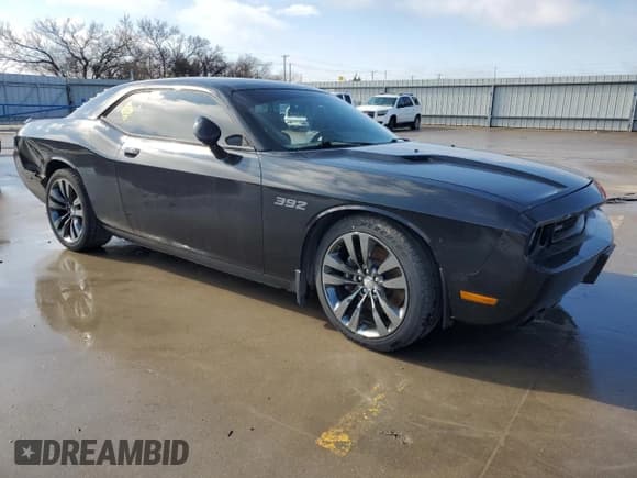 ✅ 2014 Dodge Challenger SRT-8 Core • VIN: 2C3CDYDJ2EH196629 • Lot: 46521835. Wystawiony na Copart z przebiegiem 56 980 mil. Bezpłatny archiwum sprzedaży aukcyjnych z USA i szczegółowy raport historii pojazdu na DreamBid. Zdjęcie 4.