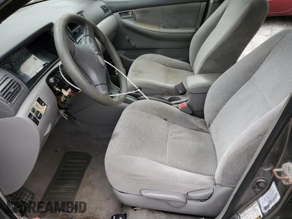 ✅ 2006 Toyota Corolla S • VIN: 1NXBR32E26Z622122 • Лот: 82771265. Опубликован ранее на Copart с пробегом 248 819 миль. Бесплатный доступ к архиву аукционных продаж из США и подробный отчёт об истории автомобиля на DreamBid. Изображение 7.