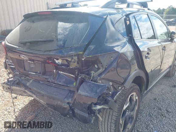 ✅ 2021 Subaru Crosstrek Limited • VIN: JF2GTHMC4M8220226 • Lot: 43390886. Listed on IAAI with 85,032 mi. Free auction sales archive from the USA and detailed vehicle history report at DreamBid. Image 6.