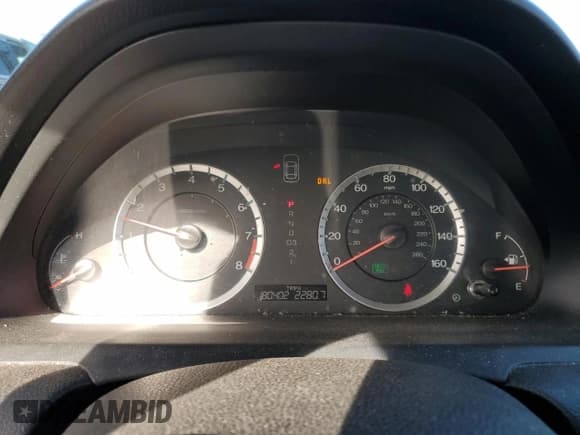 ✅ 2011 Honda Accord EX-L • VIN: 1HGCS1B84BA006009 • Lot: 82604905. Wystawiony na Copart z przebiegiem 180 402 mil. Bezpłatny archiwum sprzedaży aukcyjnych z USA i szczegółowy raport historii pojazdu na DreamBid. Zdjęcie 9.