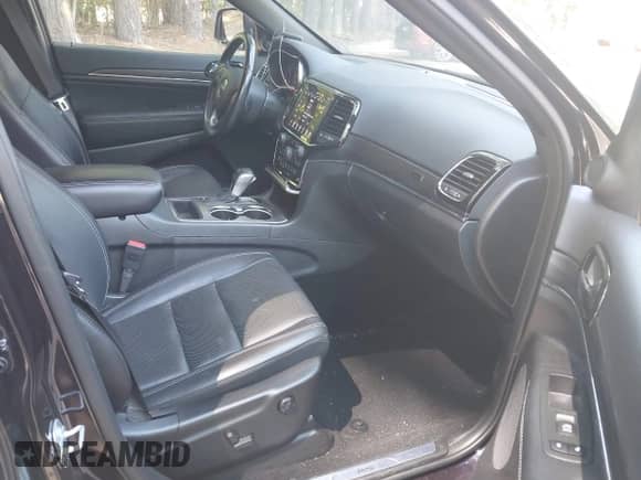 2021 Jeep Grand Cherokee 80th Anniversary with VIN 1C4RJEBG5MC814323, listed as a IAAI auction lot 42813731 with 25,479 mi miles and . Bid and sale history available at DreamBid. Image 5.