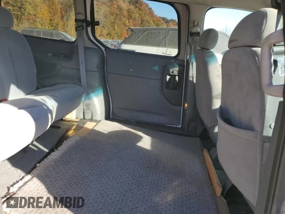 ✅ 2000 Mercury Villager Sport • VIN: 4M2XV12T8YDJ31320 • Лот: 77830574. Опубликован ранее на Copart с пробегом 122 175 миль. Бесплатный доступ к архиву аукционных продаж из США и подробный отчёт об истории автомобиля на DreamBid. Изображение 11.