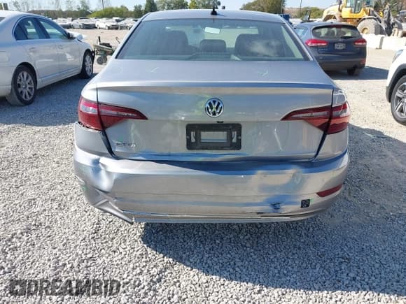 ✅ 2021 Volkswagen Jetta S • VIN: 3VWC57BU3MM003028 • Лот: 43439236. Опубликован ранее на IAAI с пробегом 79 475 миль. Бесплатный доступ к архиву аукционных продаж из США и подробный отчёт об истории автомобиля на DreamBid. Изображение 6.