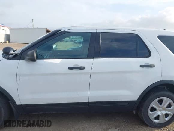 ✅ 2016 Ford Police Interceptor Utility • VIN: 1FM5K8AR5GGA86768 • Лот: 42140734. Опубликован ранее на IAAI с пробегом 115 820 миль. Бесплатный доступ к архиву аукционных продаж из США и подробный отчёт об истории автомобиля на DreamBid. Изображение 15.