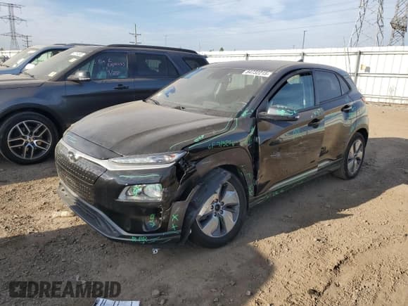 ✅ 2019 Hyundai Kona SEL • VIN: KM8K23AG1KU025979 • Лот: 84732215. Опубликован ранее на Copart с пробегом 52 312 миль. Бесплатный доступ к архиву аукционных продаж из США и подробный отчёт об истории автомобиля на DreamBid. Изображение 1.
