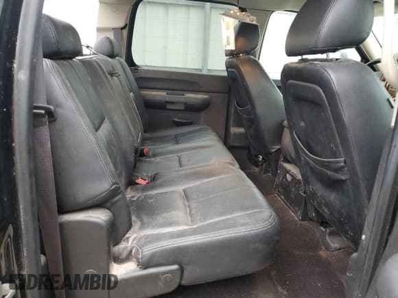 ✅ 2014 Chevrolet Silverado 2500HD LT • VIN: 1GC1CXCG9EF169175 • Lot: 75117894. Wystawiony na Copart z przebiegiem 204 163 mil. Bezpłatny archiwum sprzedaży aukcyjnych z USA i szczegółowy raport historii pojazdu na DreamBid. Zdjęcie 10.