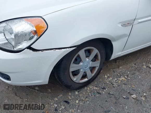 ✅ 2007 Hyundai Accent GLS • VIN: KMHCN46C27U093853 • Лот: 42318242. Опубликован ранее на IAAI с пробегом 143 865 миль. Бесплатный доступ к архиву аукционных продаж из США и подробный отчёт об истории автомобиля на DreamBid. Изображение 6.