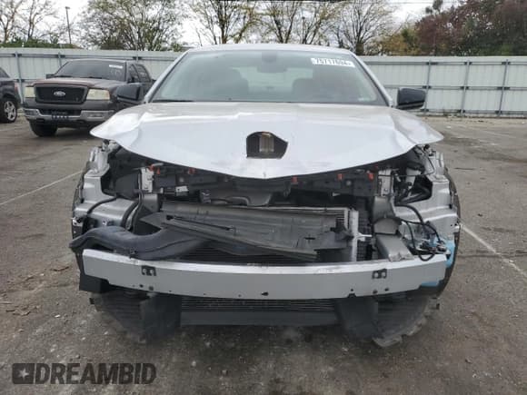 ✅ 2018 Chevrolet Impala LS • VIN: 2G11Z5SA9J9123518 • Лот: 75717694. Опубликован ранее на Copart с пробегом 59 649 миль. Бесплатный доступ к архиву аукционных продаж из США и подробный отчёт об истории автомобиля на DreamBid. Изображение 5.