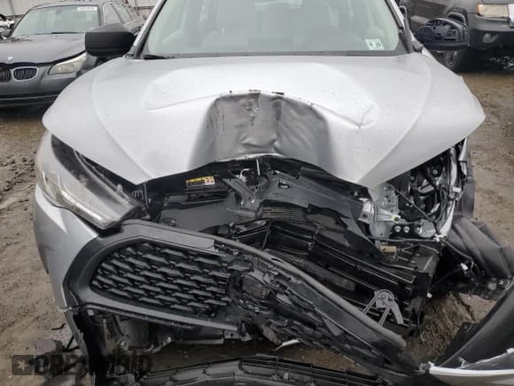 ✅ 2024 Toyota Corolla Cross L • VIN: 7MUAAABG5RV100791 • Lot: 44269985. Listed on Copart with 8,697 mi. Free auction sales archive from the USA and detailed vehicle history report at DreamBid. Image 12.