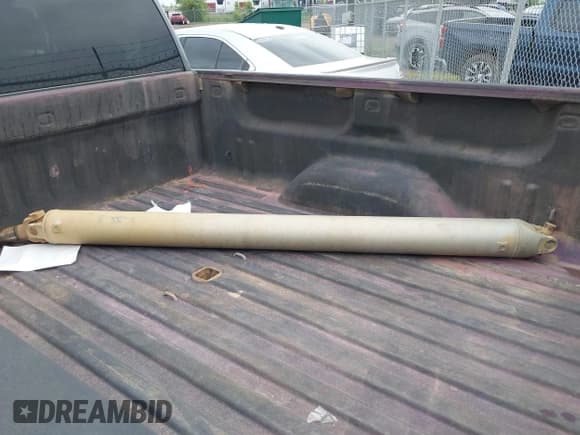 ✅ 2011 Chevrolet Silverado 2500HD LTZ • VIN: 1GC1KYC82BF182329 • Lot: 42696193. Listed on IAAI with 211,191 mi. Free auction sales archive from the USA and detailed vehicle history report at DreamBid. Image 12.