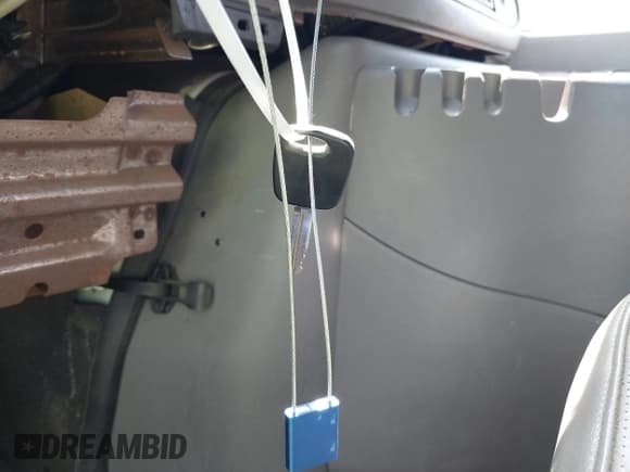 ✅ 2002 Ford Econoline Passenger XL • VIN: 1FBSS31LX2HA87024 • Лот: 42039916. Опубликован ранее на IAAI с пробегом 137 654 миль. Бесплатный доступ к архиву аукционных продаж из США и подробный отчёт об истории автомобиля на DreamBid. Изображение 11.