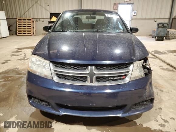 ✅ 2013 Dodge Avenger SE • VIN: 1C3CDZAB1DN724900 • Lot: 87160674. Wystawiony na Copart z przebiegiem 121 325 mil. Bezpłatny archiwum sprzedaży aukcyjnych z USA i szczegółowy raport historii pojazdu na DreamBid. Zdjęcie 5.