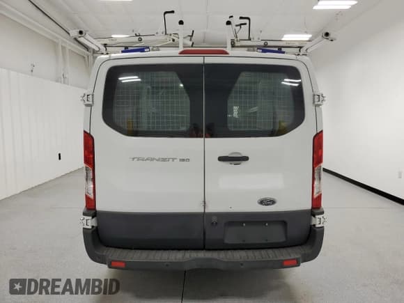 ✅ 2017 Ford Transit • VIN: 1FTYE1ZM0HKB35141 • Lot: 66254285. Wystawiony na Copart z przebiegiem 173 002 mil. Bezpłatny archiwum sprzedaży aukcyjnych z USA i szczegółowy raport historii pojazdu na DreamBid. Zdjęcie 6.