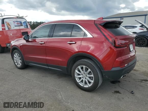 ✅ 2021 Cadillac XT4 FWD Luxury • VIN: 1GYAZAR44MF031416 • Лот: 82414724. Опубликован ранее на Copart с пробегом 60 392 миль. Бесплатный доступ к архиву аукционных продаж из США и подробный отчёт об истории автомобиля на DreamBid. Изображение 2.