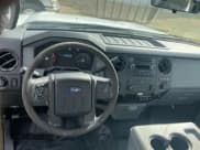 ✅ 2016 Ford F-550 XL • VIN: 1FDUF5GY3GEB54493 • Lot: 81772304. Listed on Copart with 258,961 mi. Free auction sales archive from the USA and detailed vehicle history report at DreamBid. Image 9.