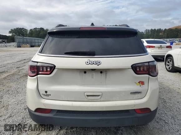 2020 Jeep Compass Latitude с VIN 3C4NJCBB2LT169897, выставлен на аукционе Copart как лот 81712775 с пробегом 69 523 миль миль и Списание • Salvage title. История ставок и продаж доступна на DreamBid. Изображение 6.