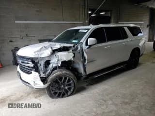 ✅ 2022 Chevrolet Suburban LT • VIN: 1GNSKCKD6NR205451 • Lot: 83857885. Wystawiony na Copart z przebiegiem 78 674 mil. Bezpłatny archiwum sprzedaży aukcyjnych z USA i szczegółowy raport historii pojazdu na DreamBid. Zdjęcie 1.