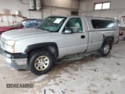 ✅ 2005 Chevrolet Silverado 1500 Work Truck • VIN: 1GCEK14Z85Z274774 • Лот: 42986733. Опубликован ранее на IAAI с пробегом 205 426 миль. Бесплатный доступ к архиву аукционных продаж из США и подробный отчёт об истории автомобиля на DreamBid. Изображение 2.