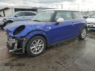 ✅ 2019 MINI Hardtop Cooper • VIN: WMWXP5C53K2H97009 • Lot: 80843565. Listed on Copart with 125,641 mi. Free auction sales archive from the USA and detailed vehicle history report at DreamBid. Image 1.