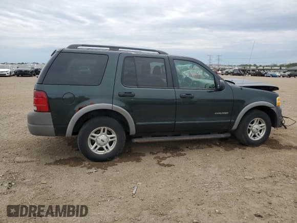 ✅ 2002 Ford Explorer XLS • VIN: 1FMZU72K72ZC64569 • Лот: 57623755. Опубликован ранее на Copart с пробегом 237 460 миль. Бесплатный доступ к архиву аукционных продаж из США и подробный отчёт об истории автомобиля на DreamBid. Изображение 3.