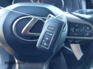 ✅ 2017 Lexus RX 350 • VIN: 2T2BZMCA4HC054070 • Lot: 43622216. Wystawiony na IAAI z przebiegiem 116 934 mil. Bezpłatny archiwum sprzedaży aukcyjnych z USA i szczegółowy raport historii pojazdu na DreamBid. Zdjęcie 11.