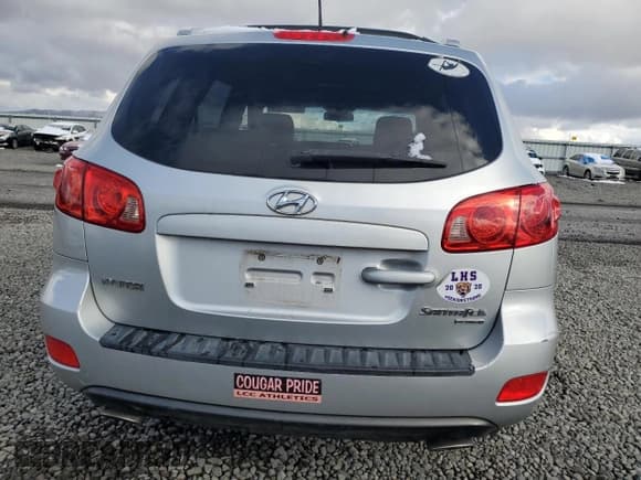 ✅ 2007 Hyundai Santa Fe GLS • VIN: KM8SG73D87U108280 • Lot: 81076294. Listed on Copart with 266,934 mi. Free auction sales archive from the USA and detailed vehicle history report at DreamBid. Image 6.