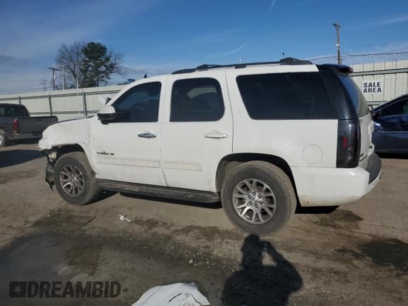 ✅ 2009 GMC Yukon • VIN: 1GKEC23389R292265 • Лот: 46250415. Опубликован ранее на Copart с пробегом 222 567 миль. Бесплатный доступ к архиву аукционных продаж из США и подробный отчёт об истории автомобиля на DreamBid. Изображение 2.