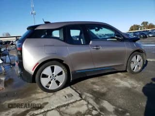 ✅ 2015 BMW i3 • VIN: WBY1Z4C56FV500991 • Lot: 43162913. Listed on Copart with 57,885 mi. Free auction sales archive from the USA and detailed vehicle history report at DreamBid. Image 3.