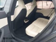 ✅ 2021 Tesla Model S Long Range • VIN: 5YJSA1E57MF441387 • Lot: 42034307. Wystawiony na IAAI z przebiegiem Nie podano. Bezpłatny archiwum sprzedaży aukcyjnych z USA i szczegółowy raport historii pojazdu na DreamBid. Zdjęcie 8.