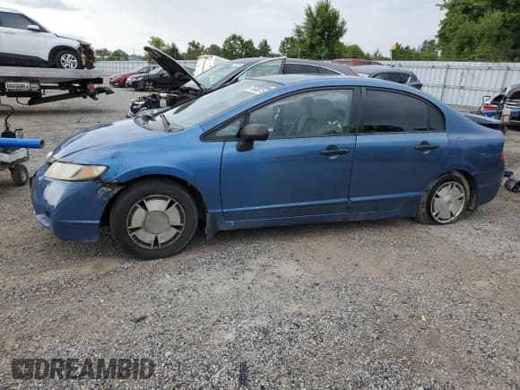 ✅ 2009 Honda Civic DX-G • VIN: 2HGFA16489H005206 • Lot: 71698015. Wystawiony na Copart z przebiegiem 333 195 mil. Bezpłatny archiwum sprzedaży aukcyjnych z USA i szczegółowy raport historii pojazdu na DreamBid. Zdjęcie 1.