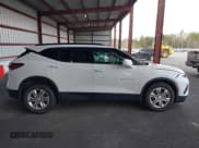 ✅ 2020 Chevrolet Blazer LT • VIN: 3GNKBJRS6LS560770 • Lot: 42036012. Wystawiony na IAAI z przebiegiem 56 505 mil. Bezpłatny archiwum sprzedaży aukcyjnych z USA i szczegółowy raport historii pojazdu na DreamBid. Zdjęcie 13.